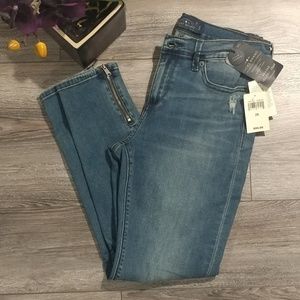 *NEW* w/ tags Women's Lucky Jeans